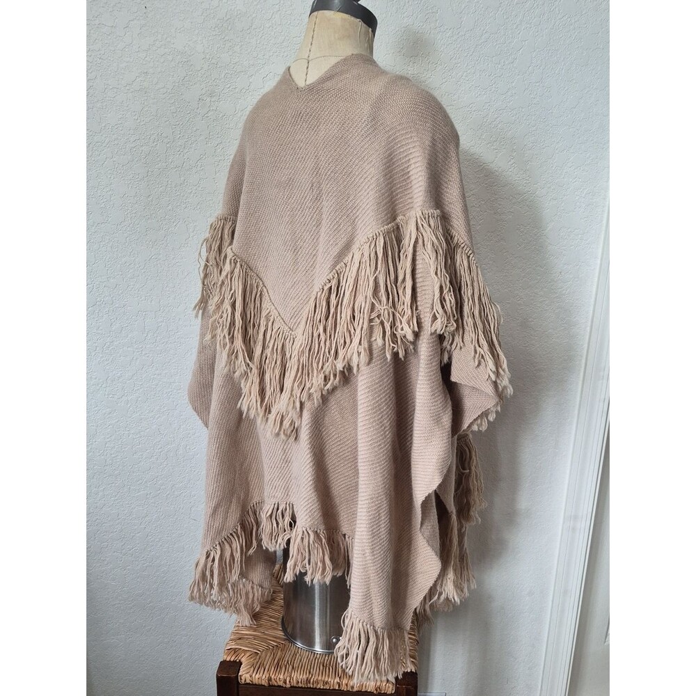 Phinomena 100% Alpaca Handmade Fringe Poncho - Picture 3 of 16